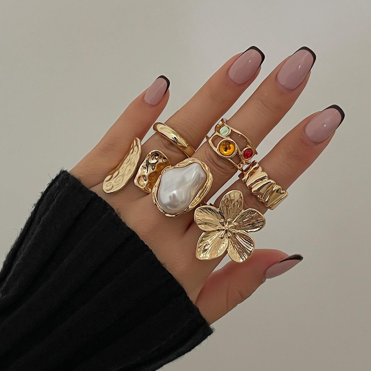 6-piece Set Of Liquid Flower Lava Rings With Fashionable Infinite Knot Design