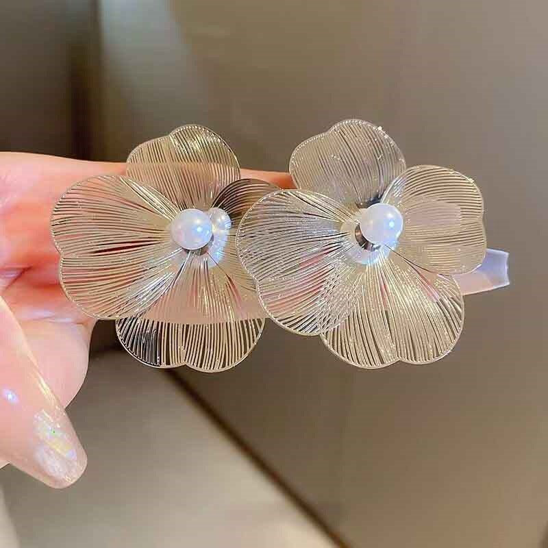 Flower Pearl Earring