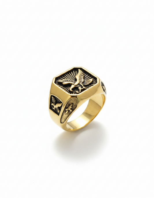 Men’s Golden Eagle Majesty Signet Ring
