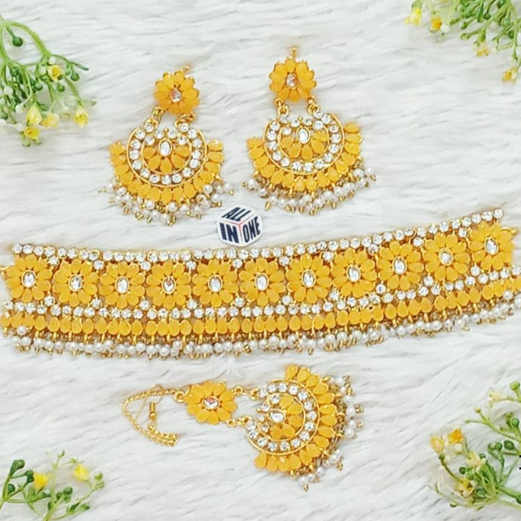 Gorgeous Kundan Choker Set with Tikli & Earrings