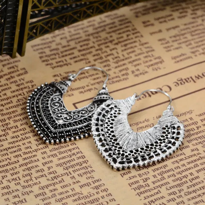 Trendy Vintage Heart Shaped Drop Jhumka Earring