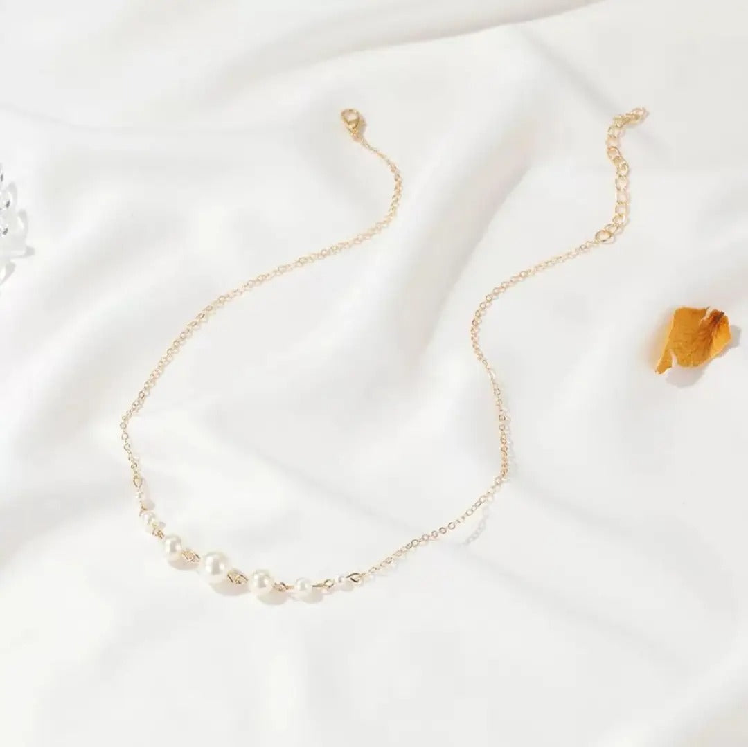 Pearl Small to Large Chain Necklace