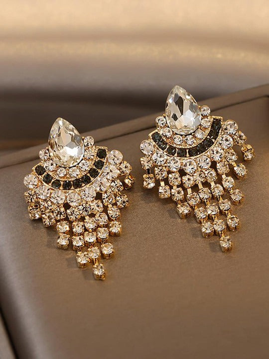 Geometric Pearls Drop Earrings