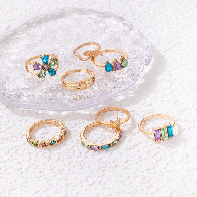8 pc 17 to 18 mm size Crystal Ring Set