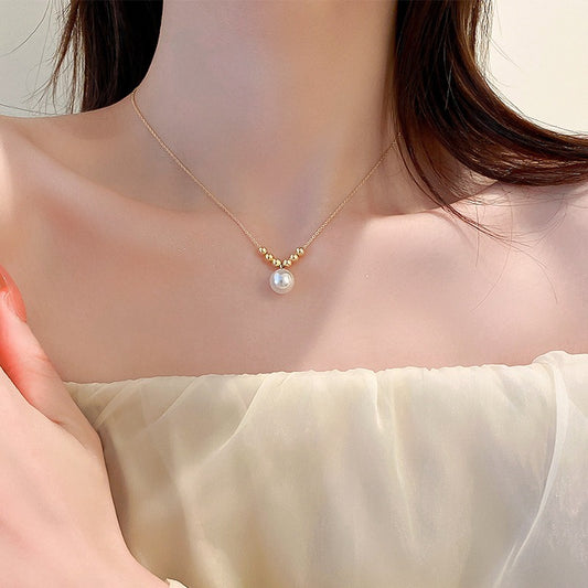 Elegant Delicate Pearl Pendant