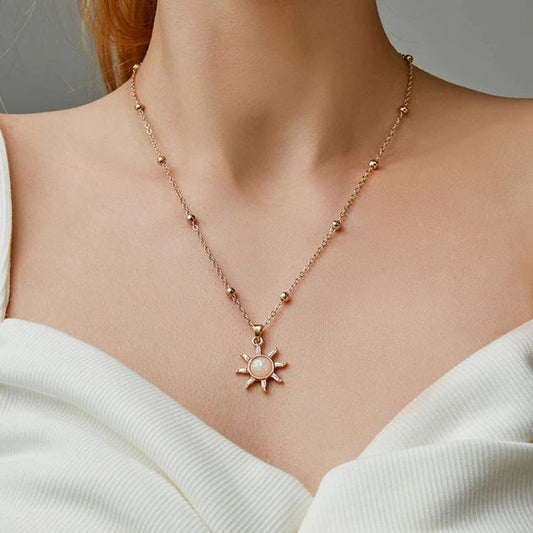 Trendy Crystal Beautiful Simple Sunflower Pendant Chain Choker Necklace