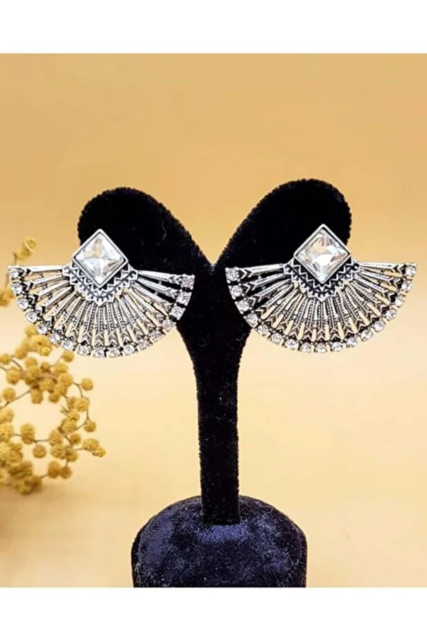 Antique Clear Crystal Stud Earring